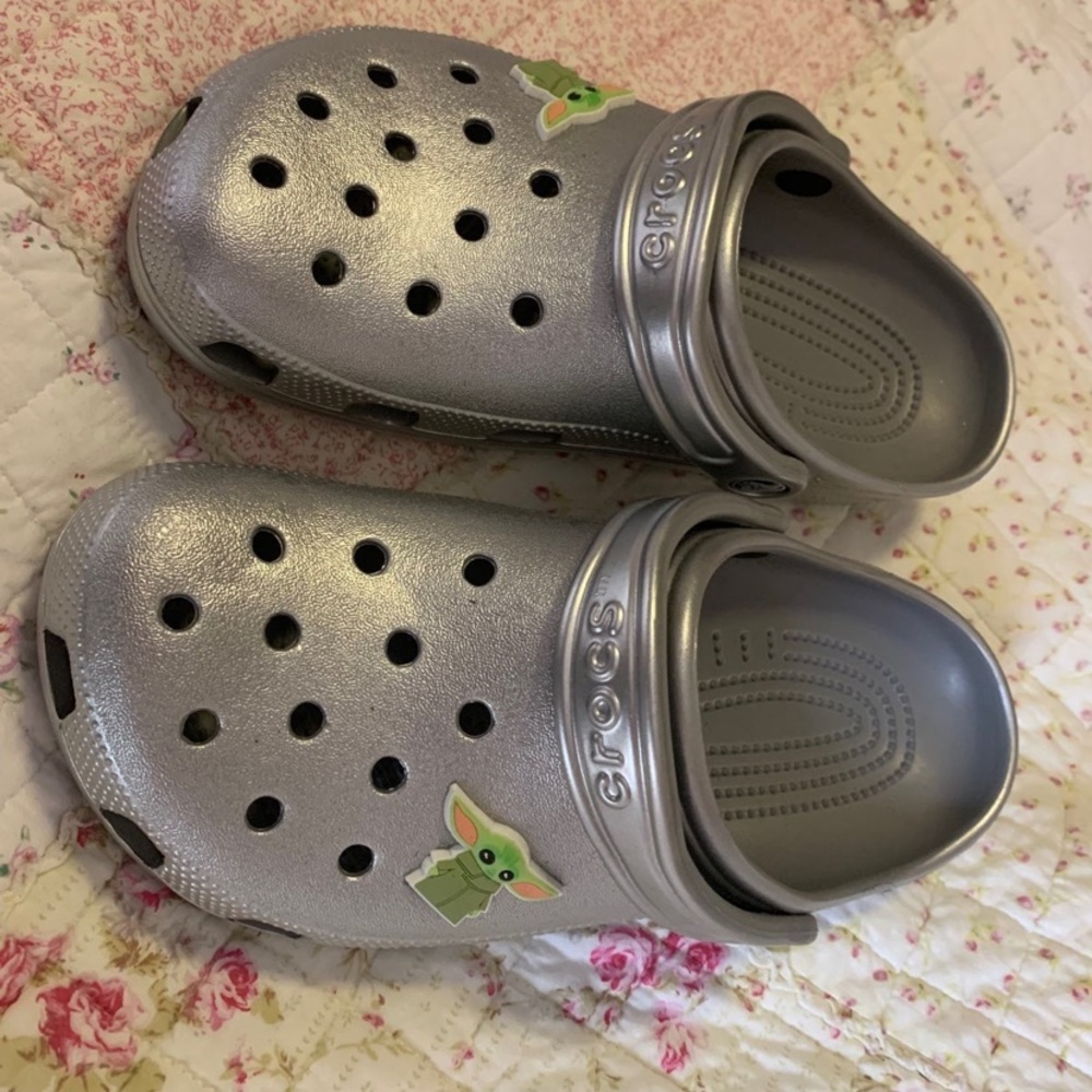 Disney crocs